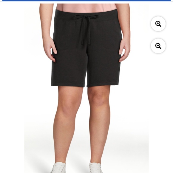 Athletic Works Women’s Black Bermuda Shorts Size XXL NWT - Picture 1 of 7